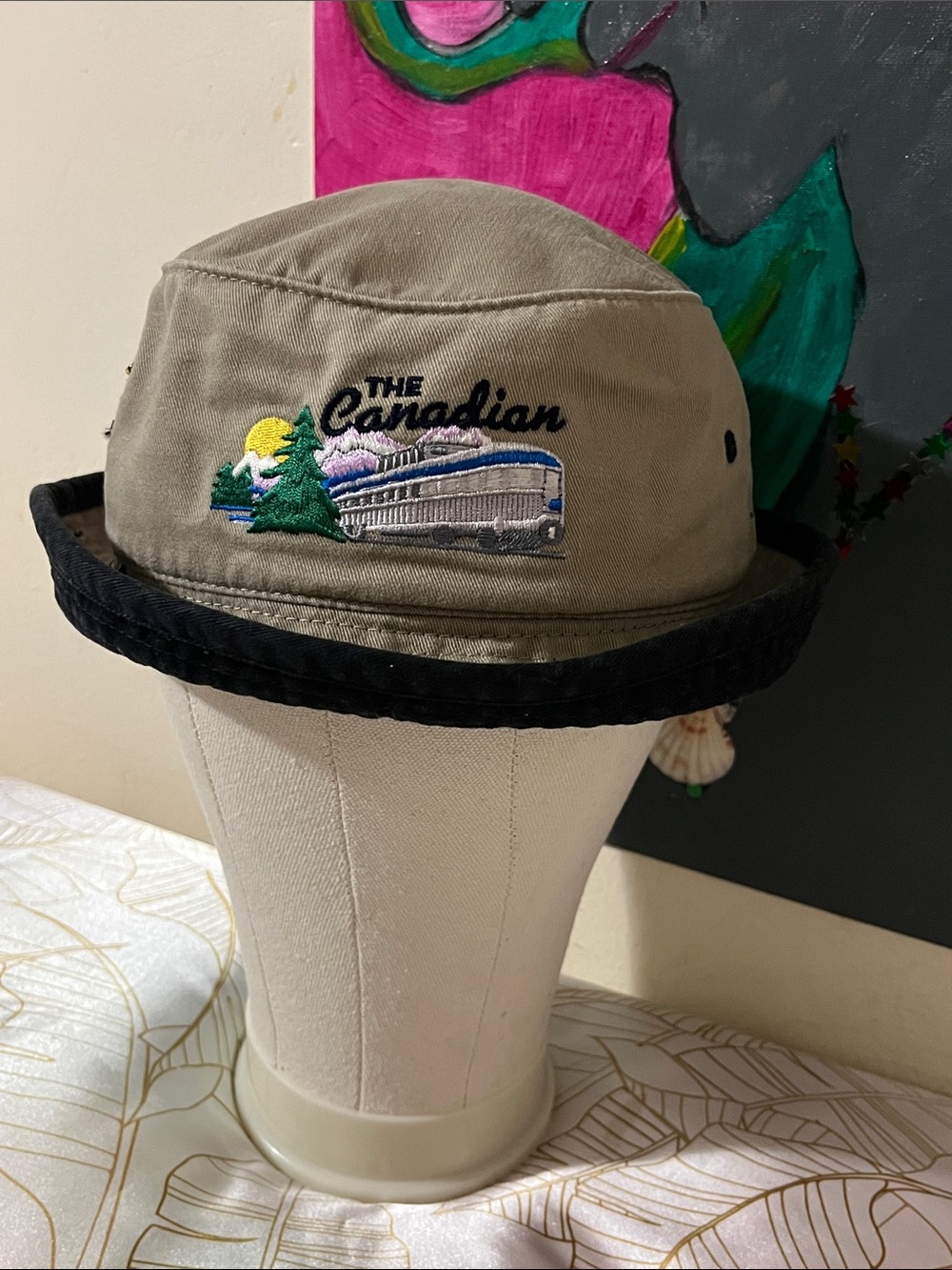 Roots Khaki and Black Embroidered 'The Canadian' Bucket Hat
